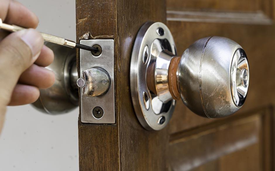 service serrure porte blindee Mennecy